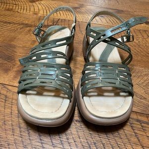 Dansko women’s sandals